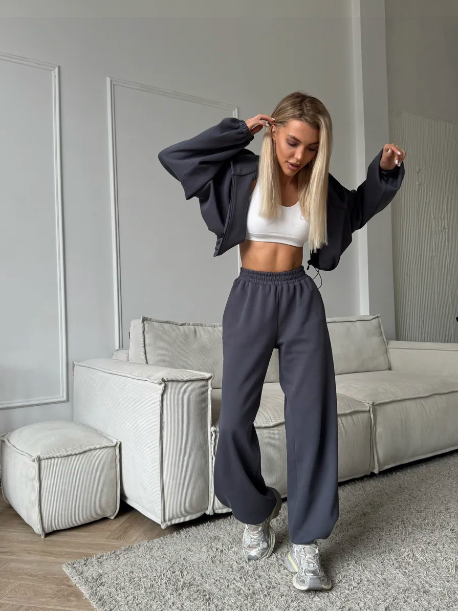 Urban Fit - Laisvalaikio Kostiumėlis