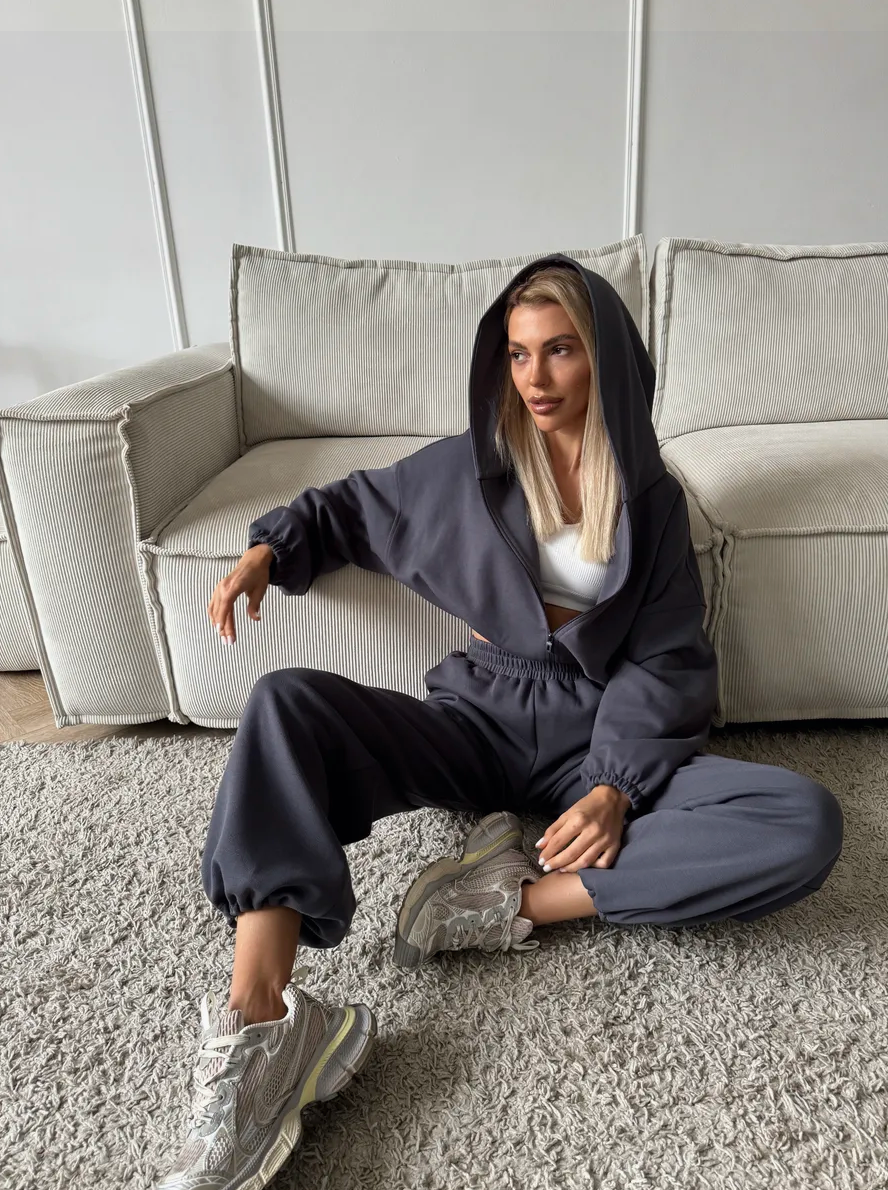 Urban Fit - Laisvalaikio Kostiumėlis