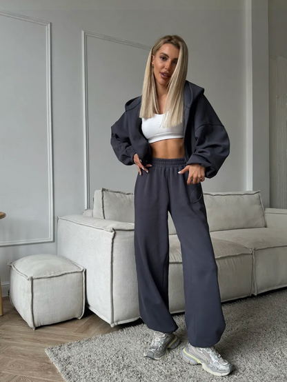Urban Fit - Laisvalaikio Kostiumėlis