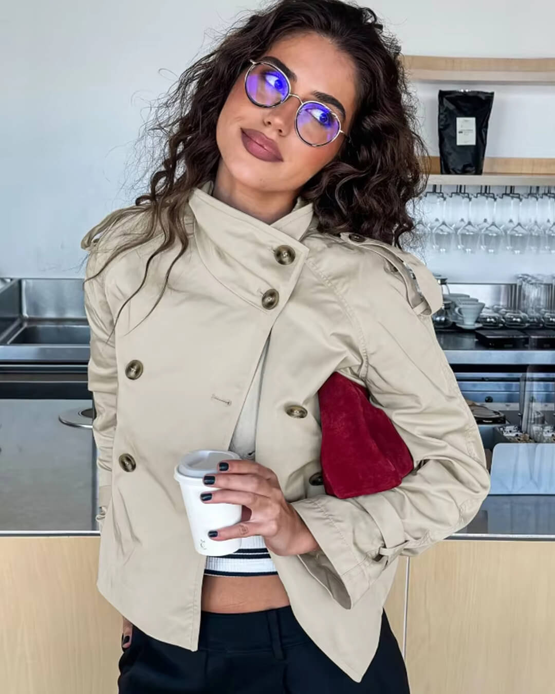 Lyss - Trumpintas Trench Paltas