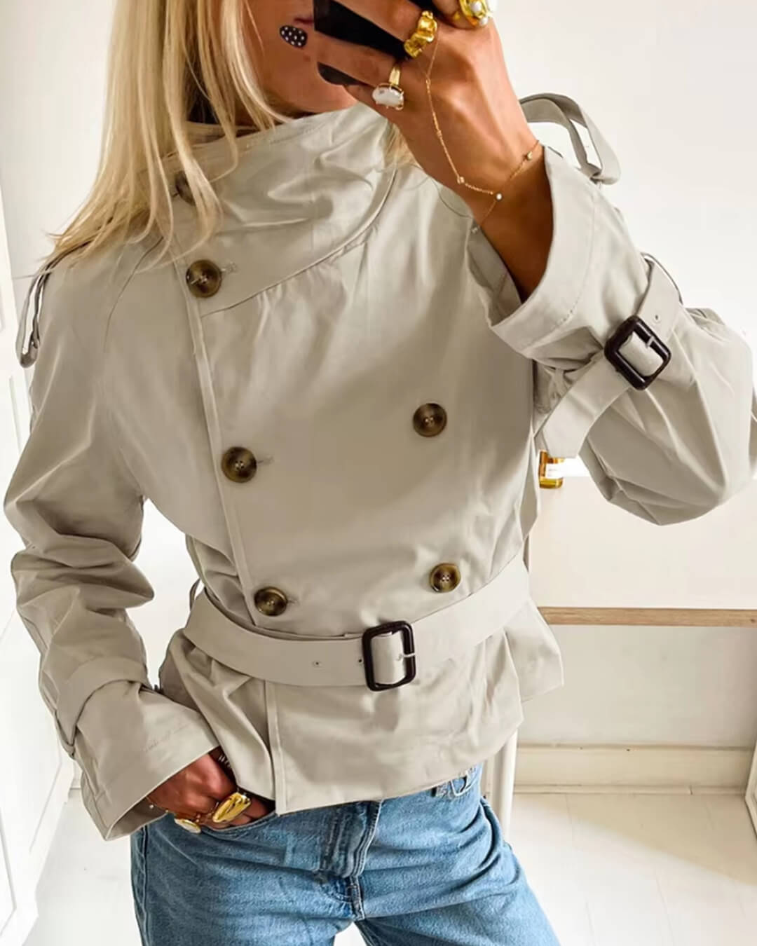 Lyss - Trumpintas Trench Paltas